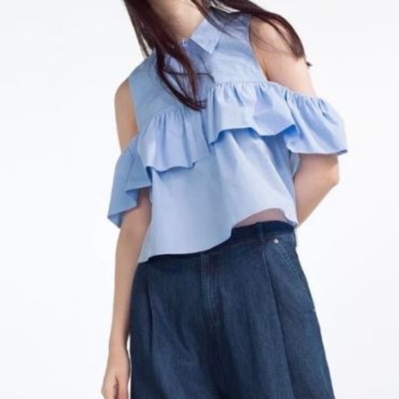 Zara Cold Shoulder Top - Picture 2 of 4